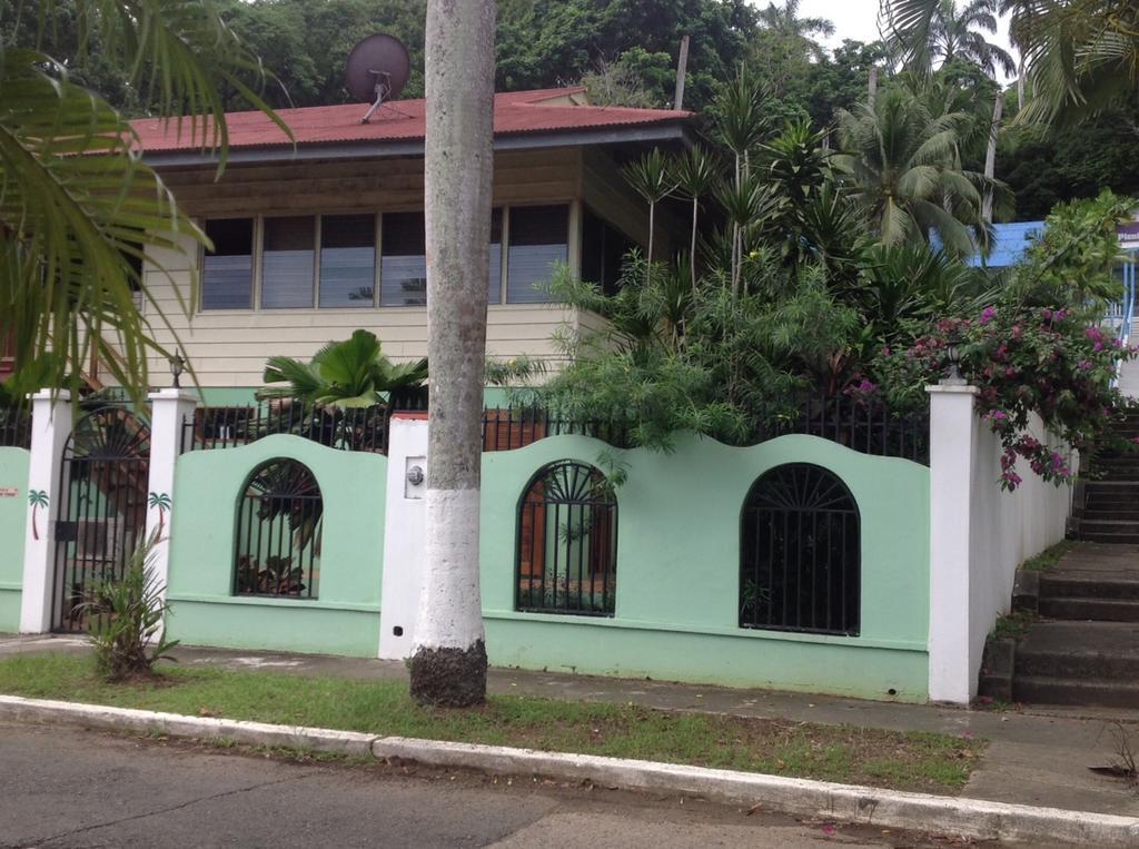 Dos Palmitos Bed And Breakfast 巴拿马城 外观 照片